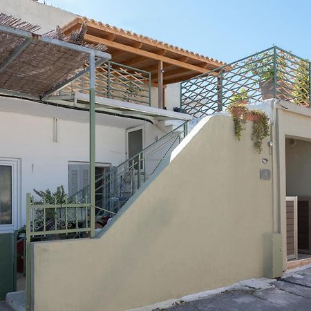 Cozy Studio In Dafnes Near To Heraklion Apartment Dhafnes Luaran gambar