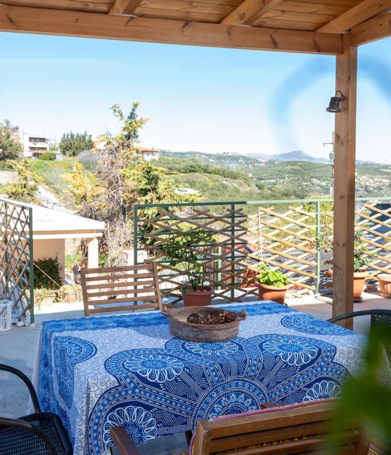Cozy Studio In Dafnes Near To Heraklion Apartment Dhafnes Luaran gambar